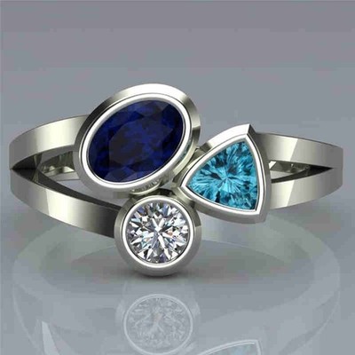 eleganter Ring 925 Silber plattiert mit 3 Steinen stylisch und cool