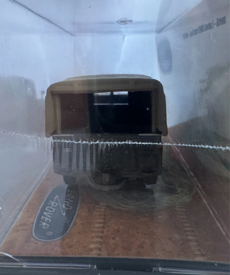 CORGI - CC07404 LAND ROVER (LWB) Series 1 MUD SPLATTER GREEN NIB (Sealed) 1:43 - Image 4 of 4