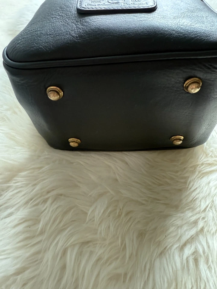 Bolso de Mano Dooney & Bourke AWL Negro De Colección | Cierre de Hebilla | EE. UU. Foto 4 de 4