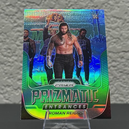 Roman Reigns [Green Prizm] #10 card