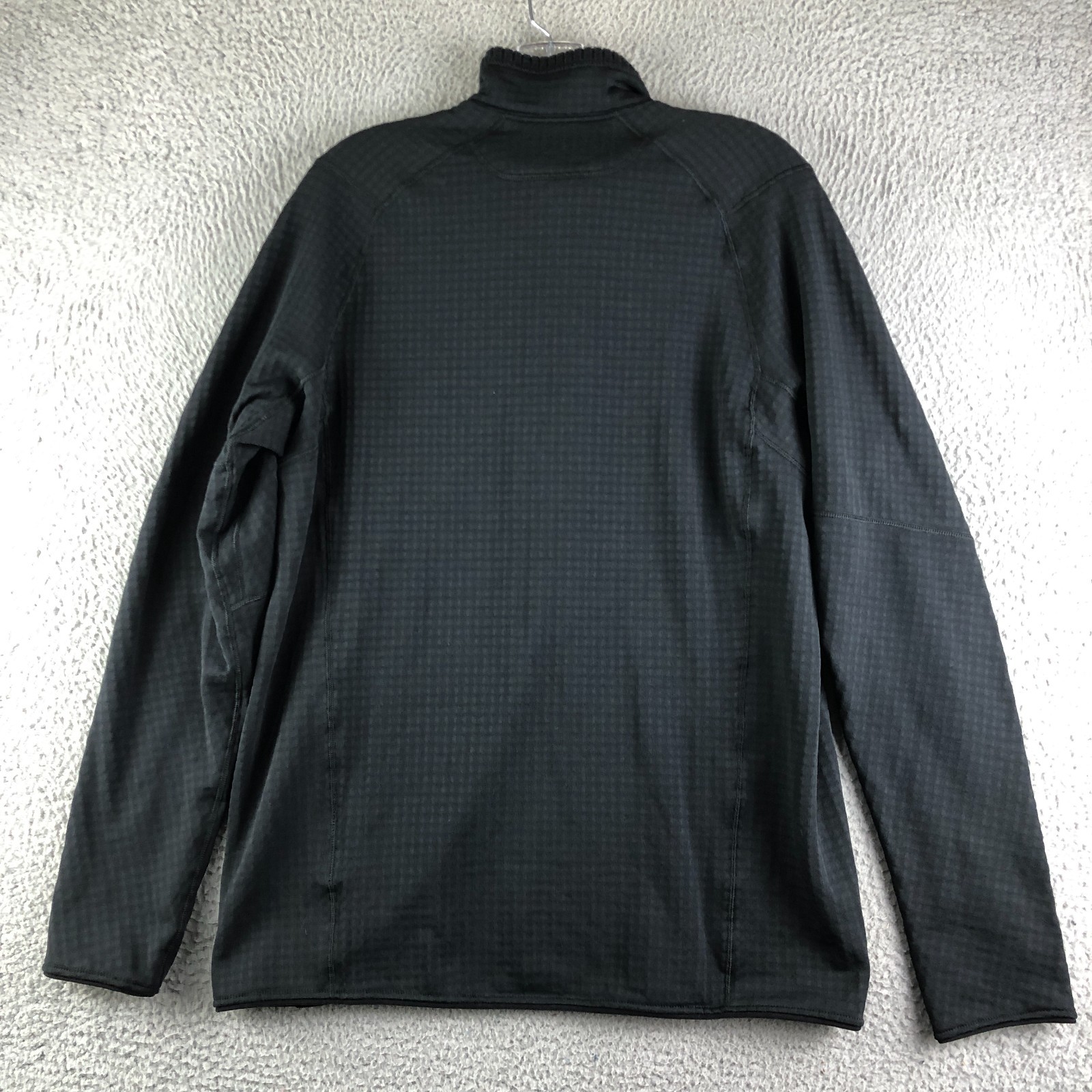 NWT Patagonia 1/2 Zip R1 Pullover Men Large Black Polartec Fleece Grid Co. Logo thumbnail 15