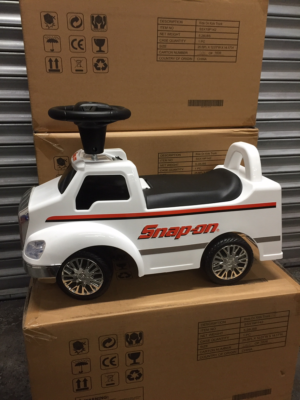 Snap-on トレーラー付きミニカー タンクトラック トレーラー付き: ボーネルンド オンライン