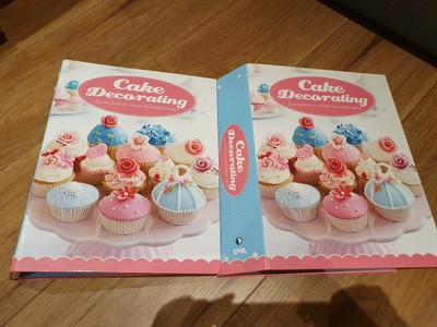 Deagostini Cake Decorating Magazine Issues 1 To 18 With 2 Folders