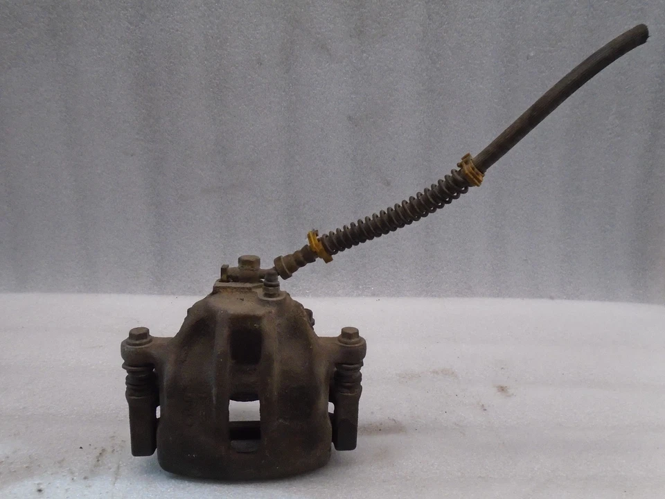 1999-2004 Land Rover Discovery Rear Right Passenger Brake Caliper OEM VI611206 - Image 2 of 4