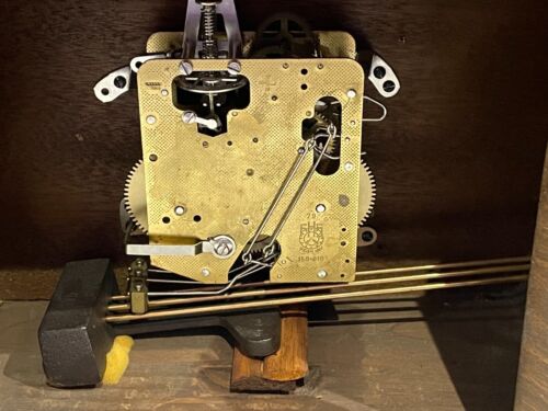 Orologio vintage Art Decò carillon tedesco in legno con chiave - Foto 7 di 9