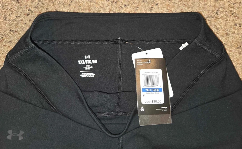 NEW Under Armour Girls Fitted Bike Shorts Black YXL Youth Extra Large - Image 2 of 4
