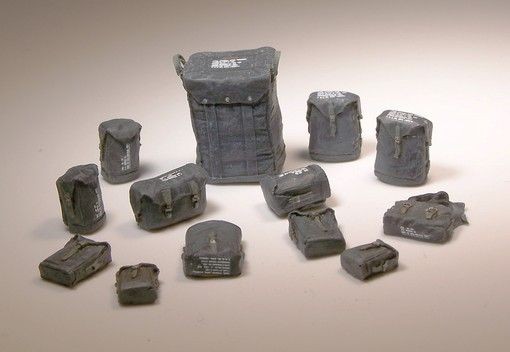 Plus Model 425 - 1:35 Resin Kit U.S. Waterproof Bags