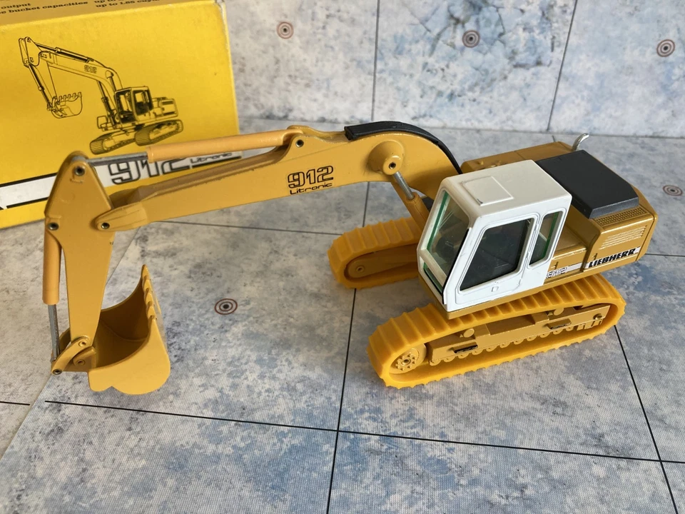 Conrad 1/50 Liebherr 912 Excavator #2829 - Image 2 of 4