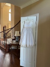 St. Tropez Gorgeous Wedding Flower Girl Dress Gown 6 White w Lace Pearls Bow EUC