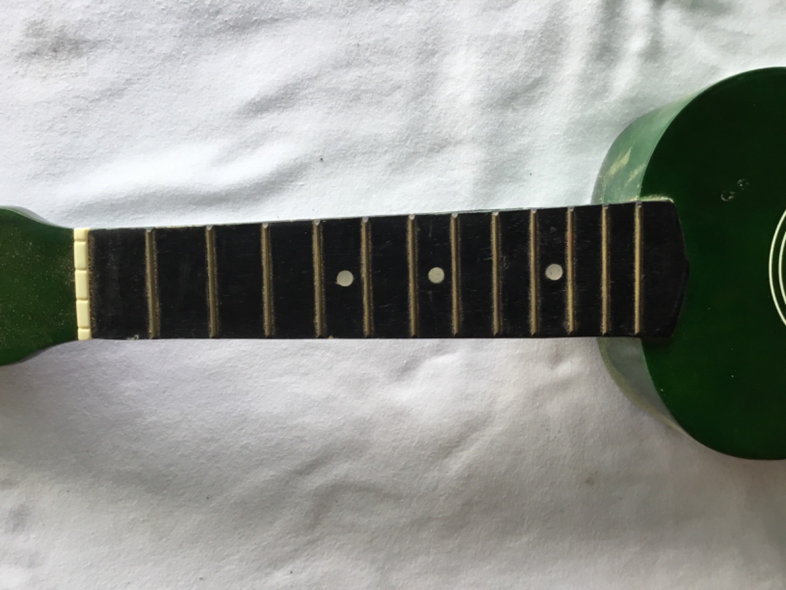 Savannah Soprano Ukulele For Parts or Repair SU-105-GN