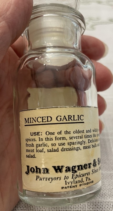 John Wagner Sons Ivyland PA Vintage Spice Bottle Minced Garlic Patent Pending