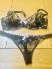 Agent Provocateur Women's Bra Set 34c Bra, Size 8 Knickers
