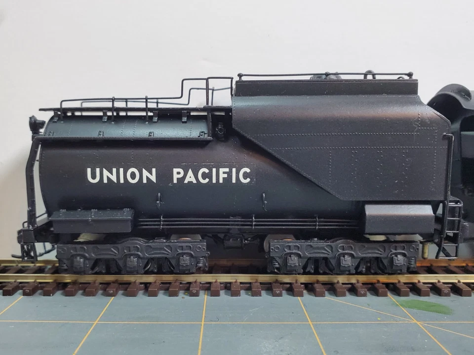 Union Pacific 4-6-2 Heavy Class - HO Brass Locomotive - Overland Models Inc - Image 4 of 4
