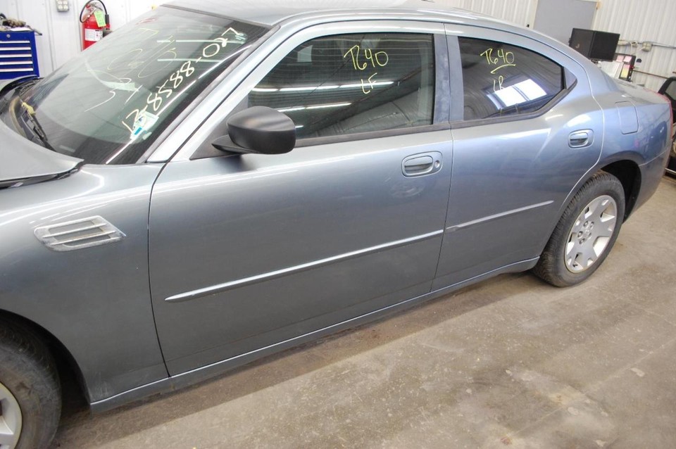 Tailgate / Trunk / Decklid For Charger Assy Gry Less Light 5D1 | eBay