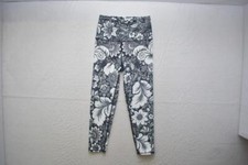 Evolution Creation Leggings Floral Yoga Capri Pants Womens Size Small