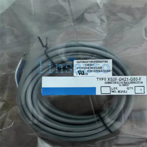 one For Omron XS2F-D421-G80-F plug wire Cable NEW
