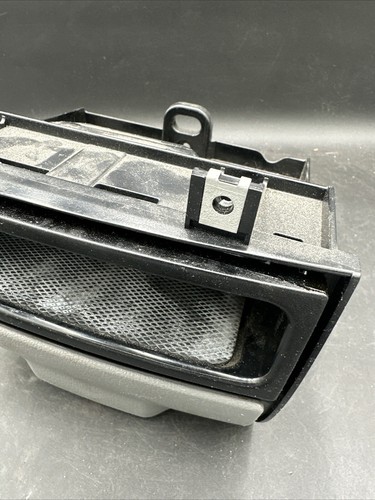 10-13 MERCEDES SPRINTER FRONT CENTER CUP HOLDER ASH TRAY COMPARTMENT OEM - Picture 5 of 14