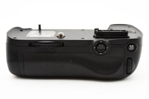 γ N MINT in BOX γ Genuine Nikon MB-D14 Multi Battery Power Pack From Japanππ - Picture 3 of 12