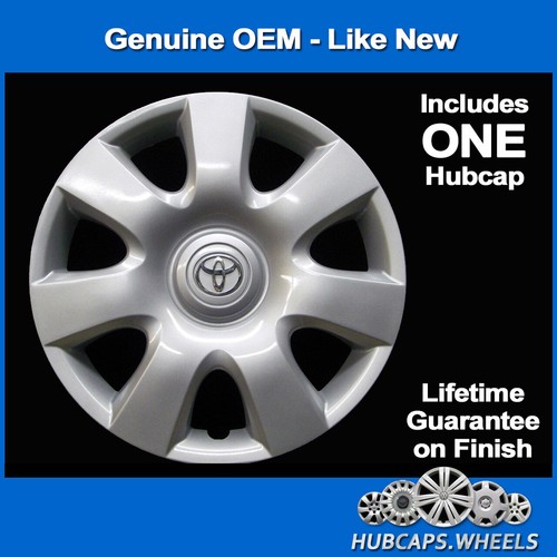 Hubcap for Toyota Camry 2002-2004 Genuine Factory OEM Camry Hubcap Silver 61115 - Picture 2 of 4