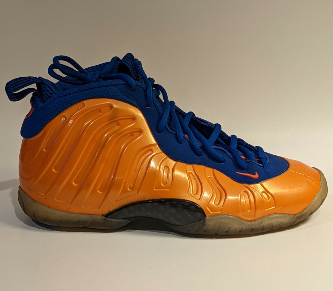 nike little posite one orange