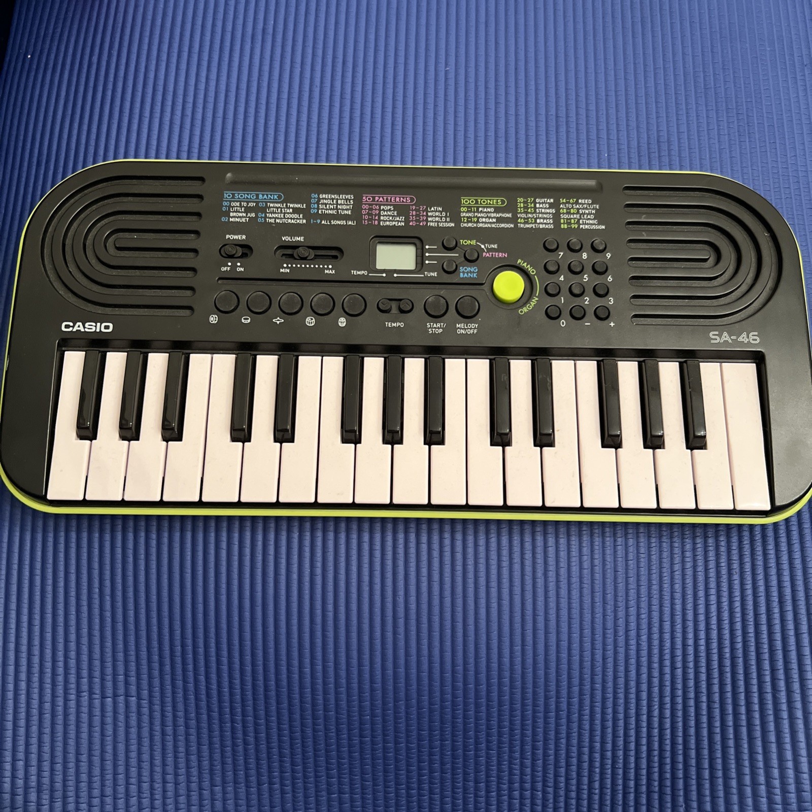 CASIO SA-46 Mini Keyboard Black & Green 