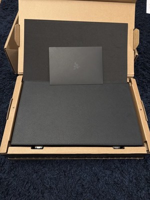 Razer Huntsman Signature Edition - Limited Edition Gaming Tastatur - Brandneu