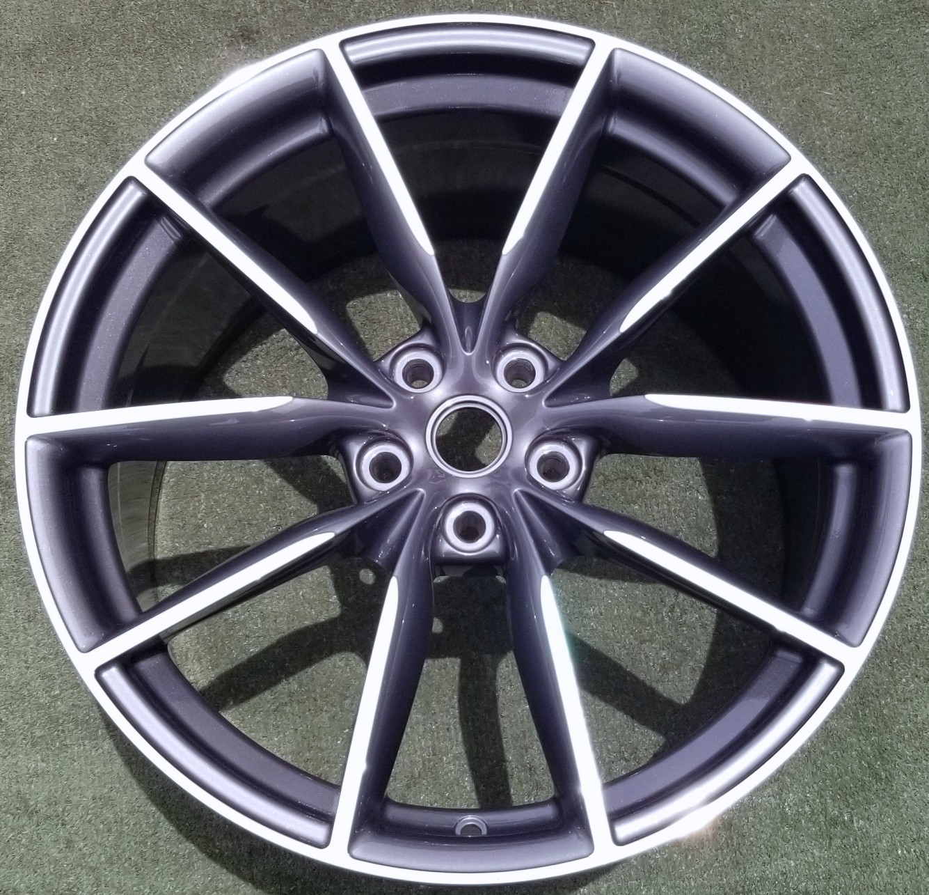4 Perfect Factory Ferrari 812 SUPERFAST Wheels OEM Forged Lightweight GTS Aperta