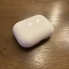 Genuine Apple AirPods Pro 2 charging case Only gen 2 USB-C/MagSafe