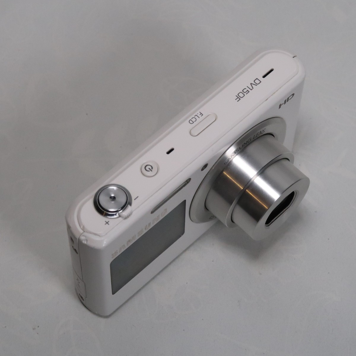 Samsung DV150F White Digital Camera 16.2MP 5x Optical Zoom Dual