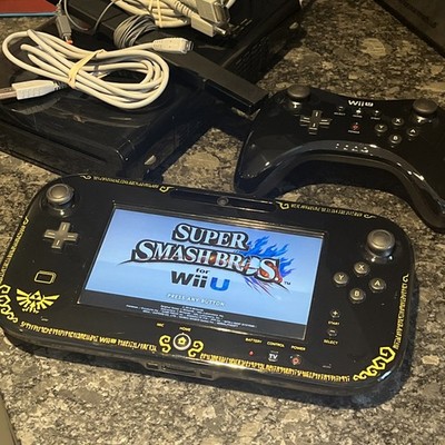 Nintendo Wii U Zelda Console 32GB Pro Controller Super Mario Super
