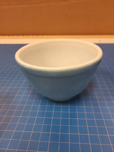 Vintage Pyrex Bowl Blue Solid Color Kitchen Mixing Serving Bowl 5.5" Diameter