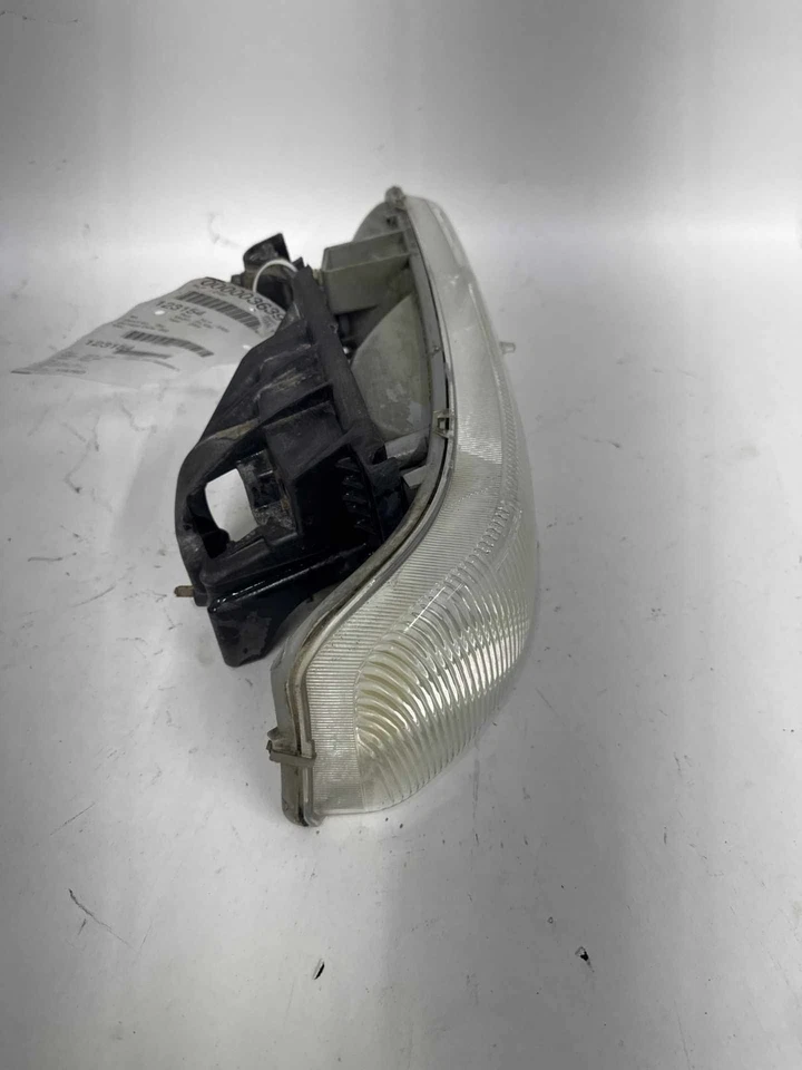 Conjunto de faros derecho Chevy Silverado 2500 1999-2002 Rh 364000 Foto 4 de 4