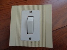 LEGRAND Railux blanc et ivoire 1 interrupteur va et vient