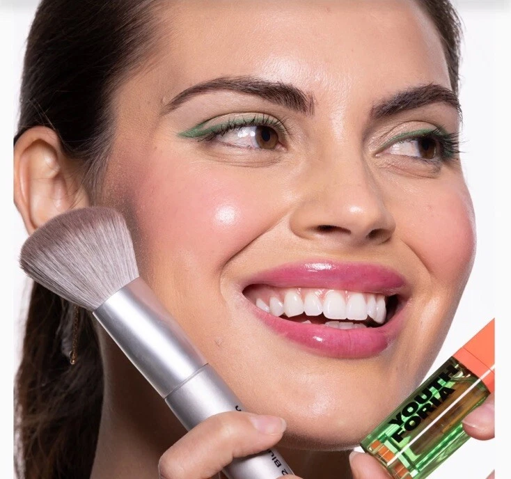 Youth Foria BYO Blush Color Changing Blush Oil CHEMICAL REACTION - Image 4 of 4