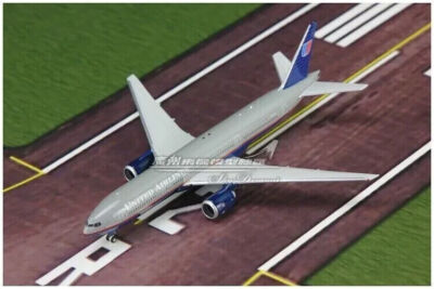 1:400 Phoenix UNITED AIRLINES BOEING 777-200 Passenger Airplane