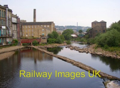 Photo - The weir Sowerby Bridge c2006