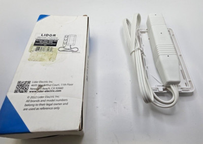 LIDER Flat-Face 3 Outlets Extension Wallplate Plug 125VAC 60Hz 3ft LWE3-315-W