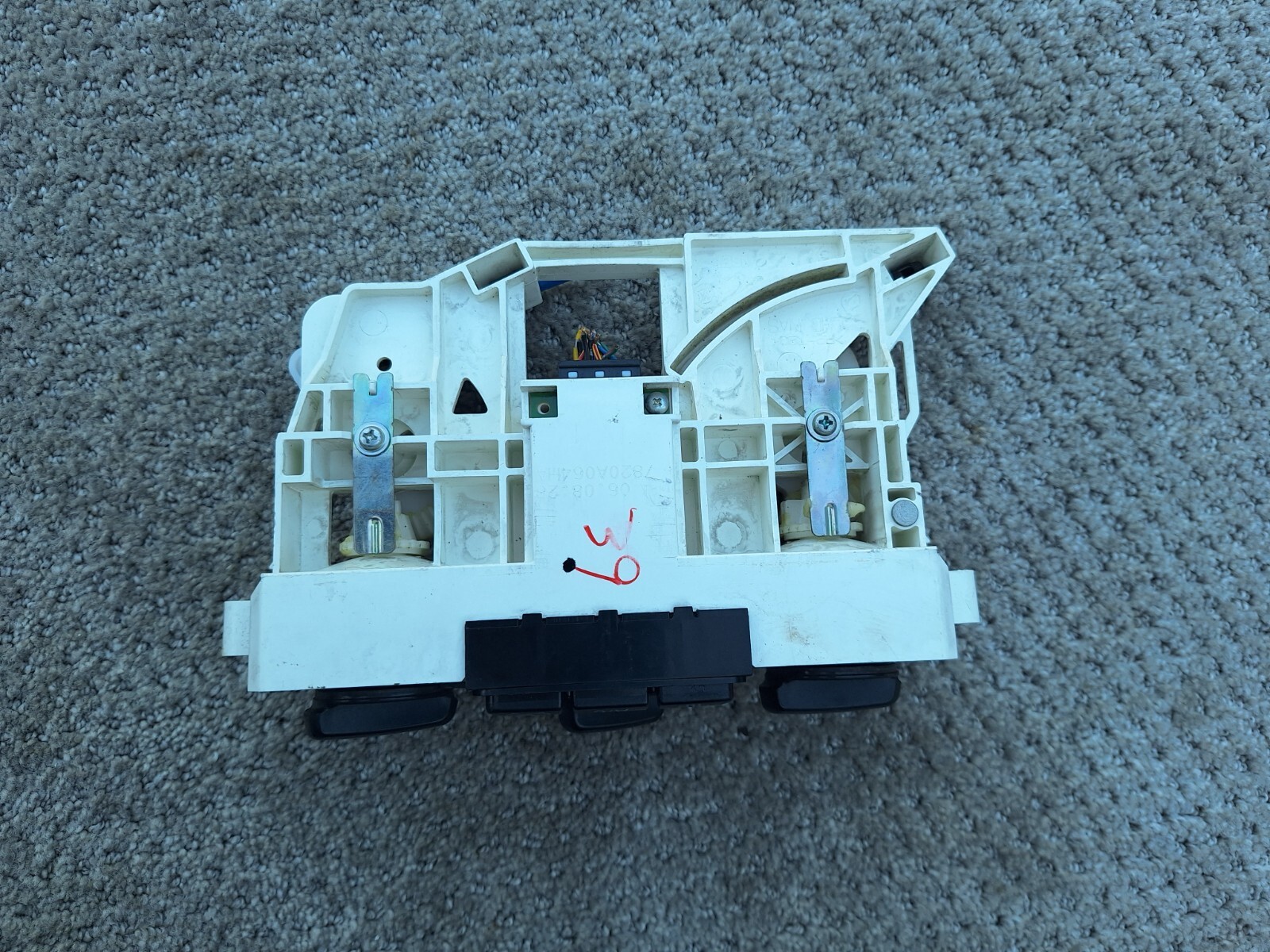 20032006 Mitsubishi Outlander , Lancer A/C Heater Climate Control w