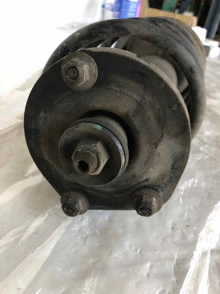 1999 - 2002 SATURN SL1 передняя стойка амортизатор с пружиной катушки пассажира справа - Изображение 4 из 4