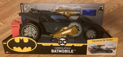 BATMAN MISSIONS CANNON ATTACK BATMOBILE -NIB- WITH SQUEEZE & STRIKE ACTION 2019 