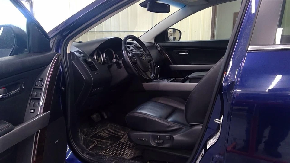 Conjunto de filtro de aire usado se adapta a: Mazda CX-9 2010 grado A Foto 2 de 4