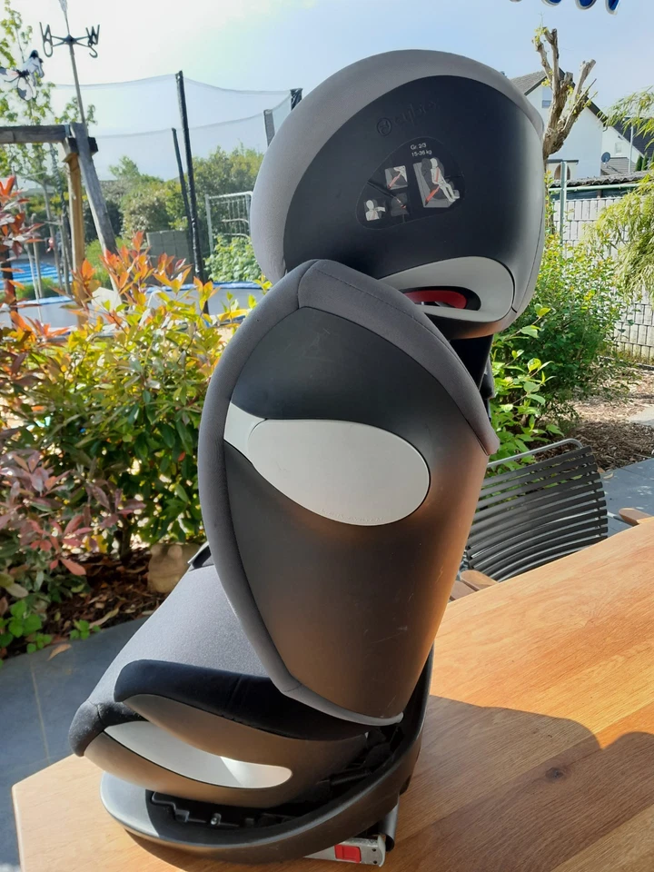 Gebrauchter Cybex Kinderautositz - Bild 2 von 4
