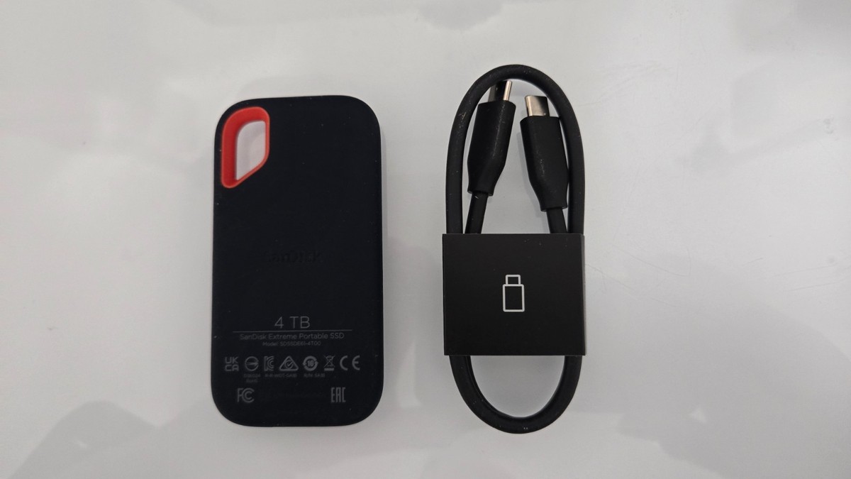 SanDisk Extreme Portable 4TB USB-C Portable External SSD (SDSSDE61