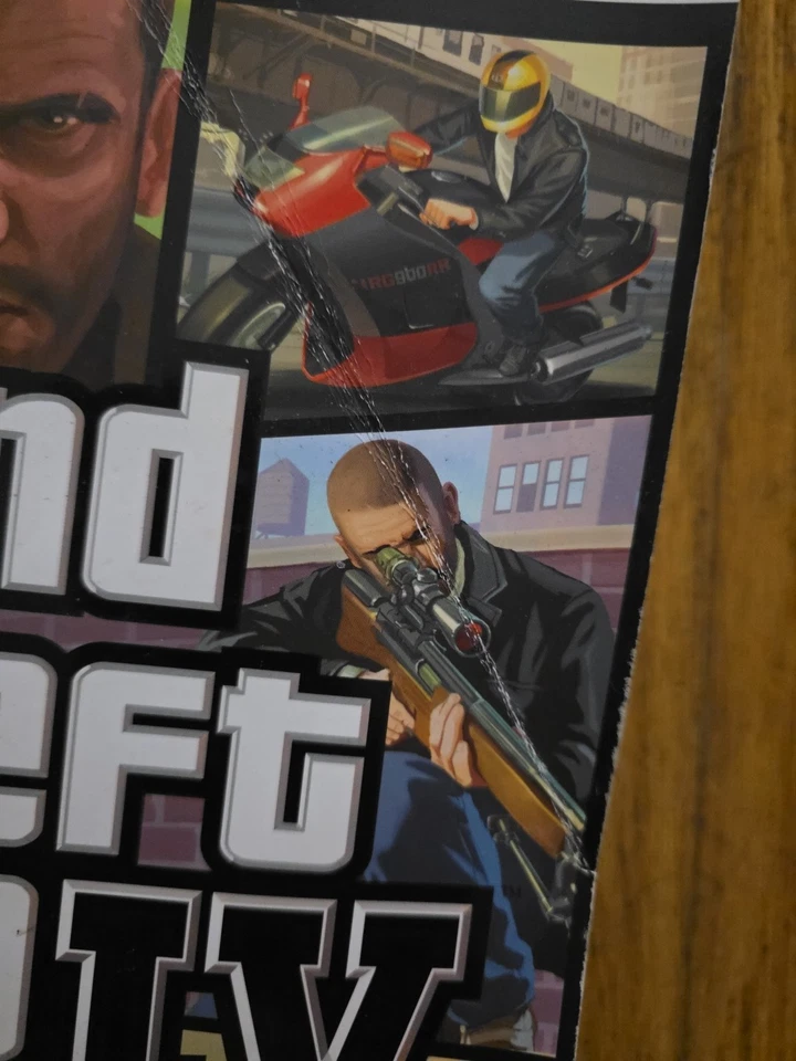 Used Grand Theft Auto IV GTA 4 Strategy Guide Brady Games Complete w/Poster Map - Image 3 of 4