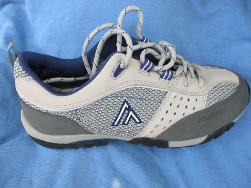 7.5 womens shoes in mens