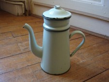 ancienne cafetiere tole emaillée,vert pastel,vintage