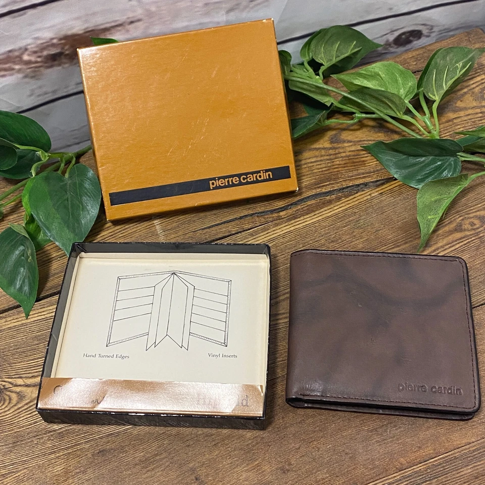 VTG Pierre Cardin Boutique Men Leather Hipfold Wallet Deadstock Gift Box NEW - Image 3 of 4