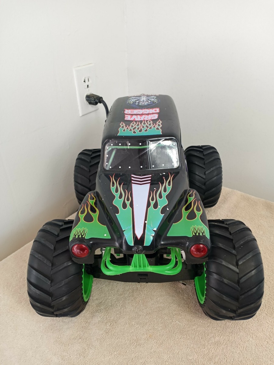 Grave Digger RC Monster Truck 66801RX Spin Master NO REMOTE or
