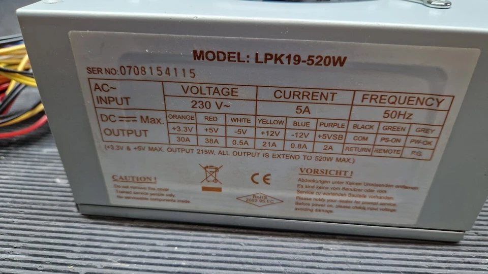 LPK19-520W ATX Stromversorgung - Gebraucht, Aktiv, 230V, Nein Stromkabel - Bild 3 von 4