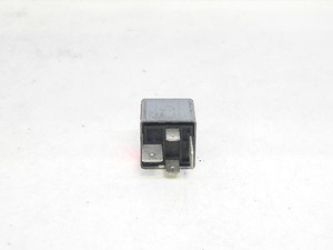 VW AUDI RELAY TRNASMITTER RELAIS RELAY 18 191937503 V23134-J52-X228